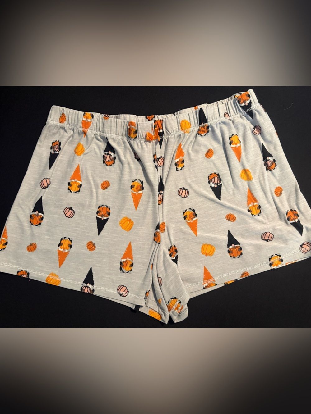 Light Gray Pumpkin & Gnome Print Sleep Shorts - Unbranded